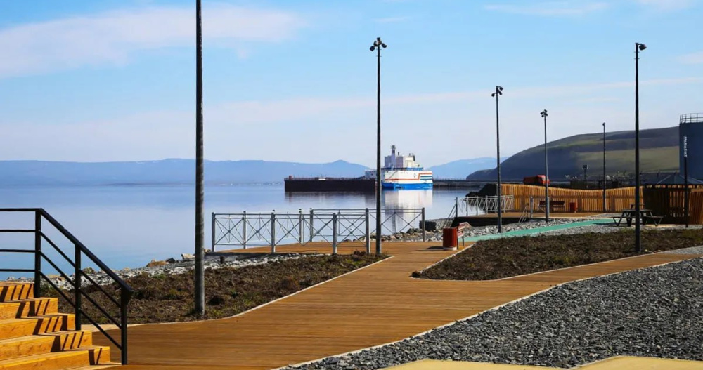 Обновлённая набережная Певека получила высокую оценку горожан