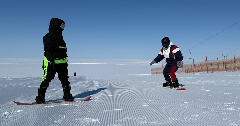Старт горнолыжному сезону дали в столице Чукотки