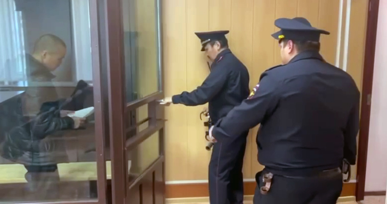 Жителя Чукотки осудили за кражу более трех миллионов рублей у ветерана СВО