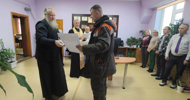 Чукотская епархия поблагодарила шахтёров за помощь в строительстве храма