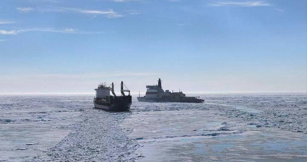 Морская навигация официально открылась в порту Певека