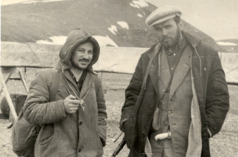 Альберт Мифтахутдинов и геолог Виталий Гольцев (Кроха).jpg